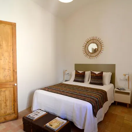Casa Rosa Port *